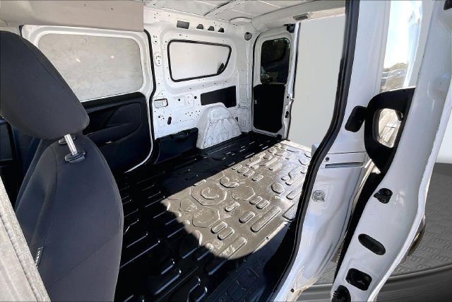 Used 2015 RAM ProMaster City Tradesman FWD image 17