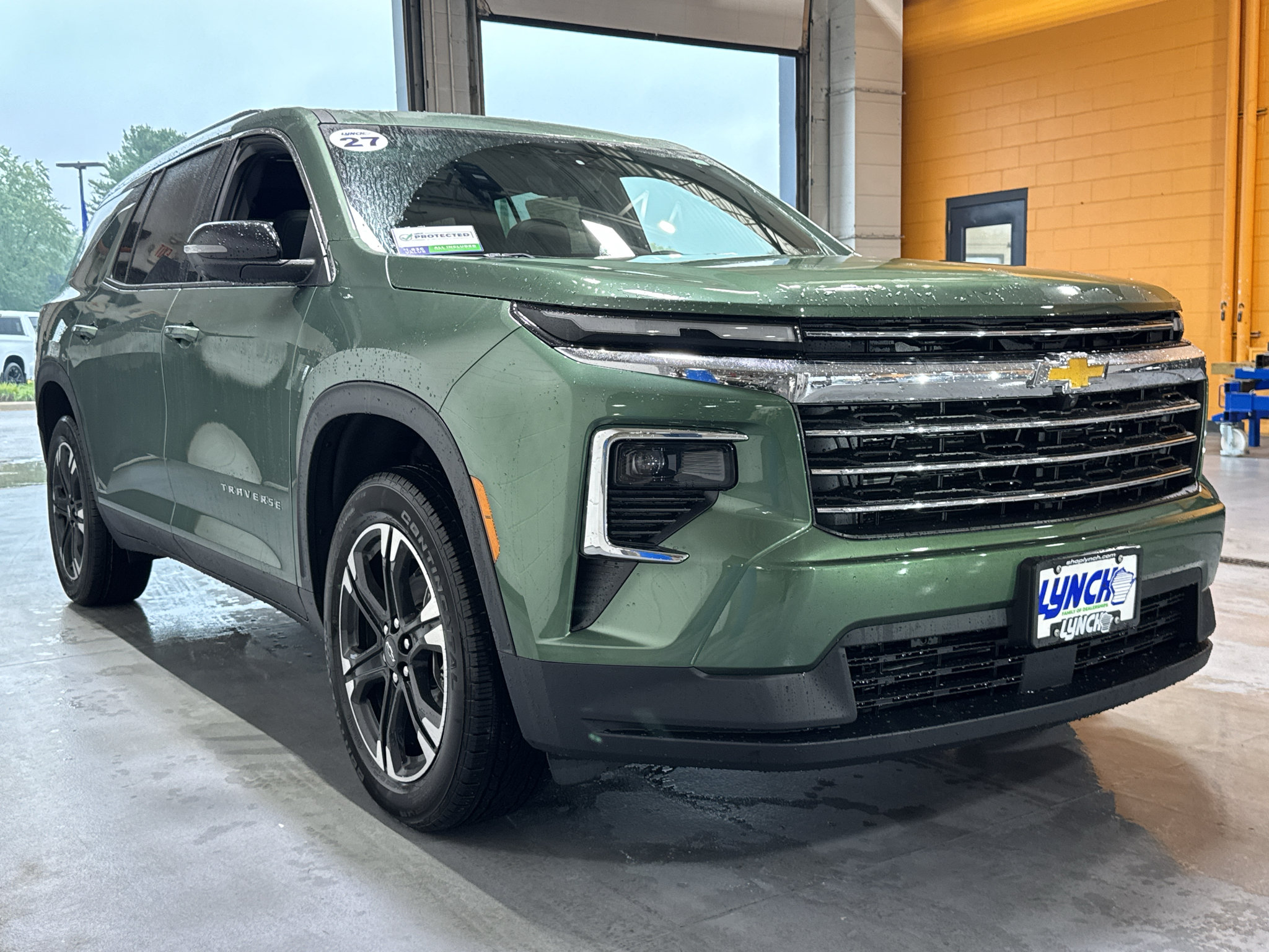 New 2027 Chevrolet Traverse LT w/ Sun and Wheel Package AWD/4WD image 7