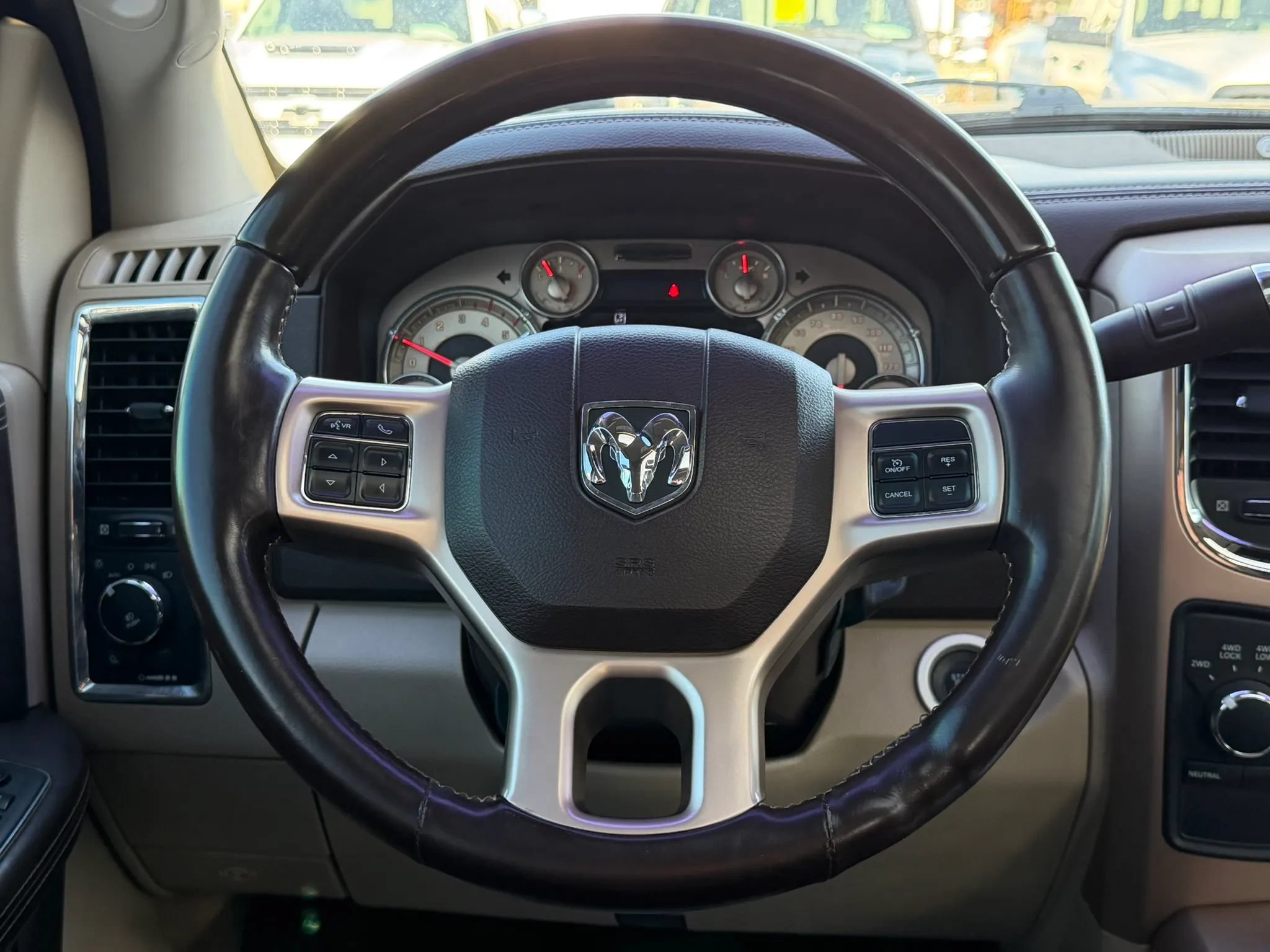 Used 2014 RAM 3500 Laramie Longhorn AWD/4WD image 25