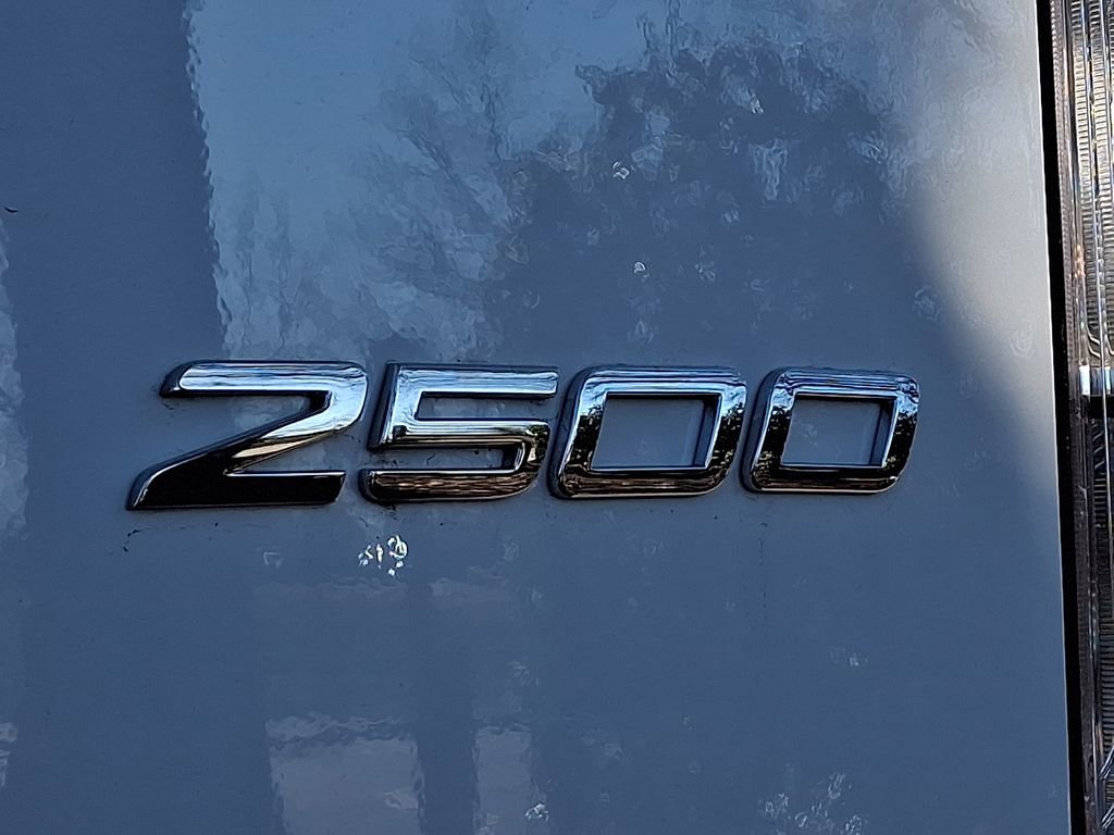 Used 2025 Mercedes-Benz Sprinter 2500 image 30