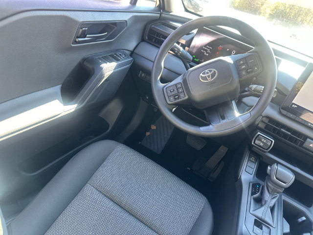 New 2026 Toyota RAV4 LE AWD/4WD image 17