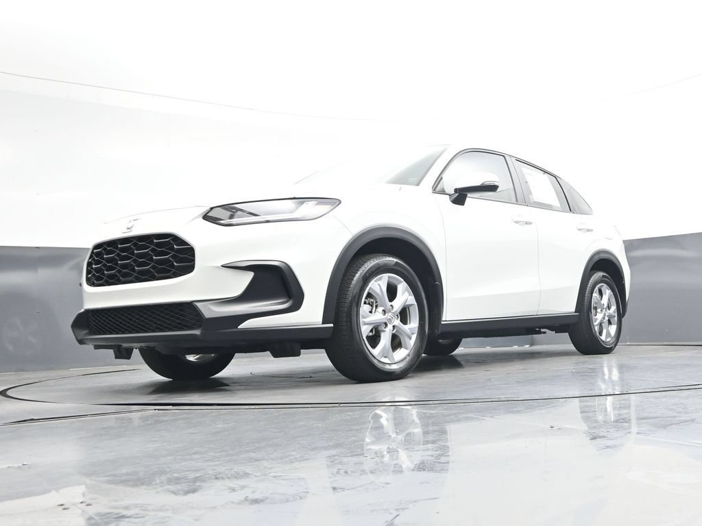 Used 2025 Honda HR-V LX image 41
