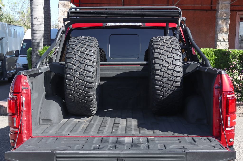 Used 2019 Ford F150 Raptor w/ Equipment Group 802A Luxury AWD/4WD image 8