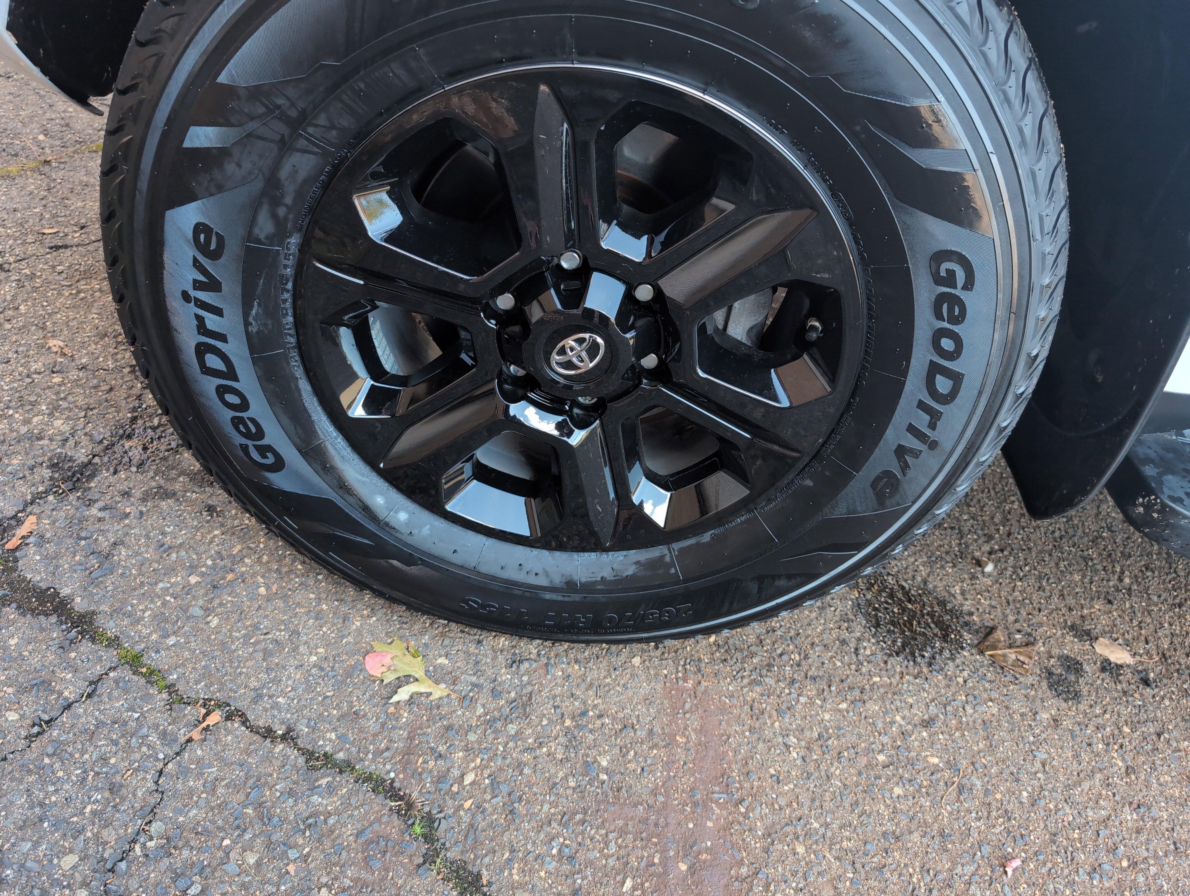 Certified 2020 Toyota 4Runner SR5 image 9