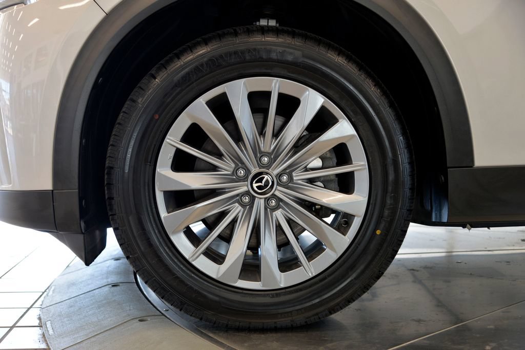 Certified 2024 MAZDA CX-90 Plug-In Hybrid w/ Preferred AWD/4WD image 10