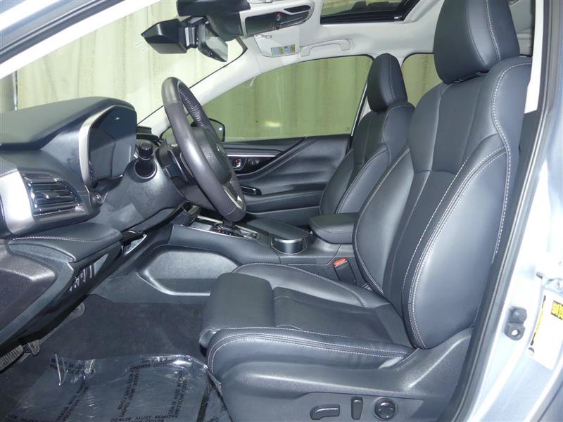 Used 2025 Subaru Outback Touring XT AWD/4WD image 24
