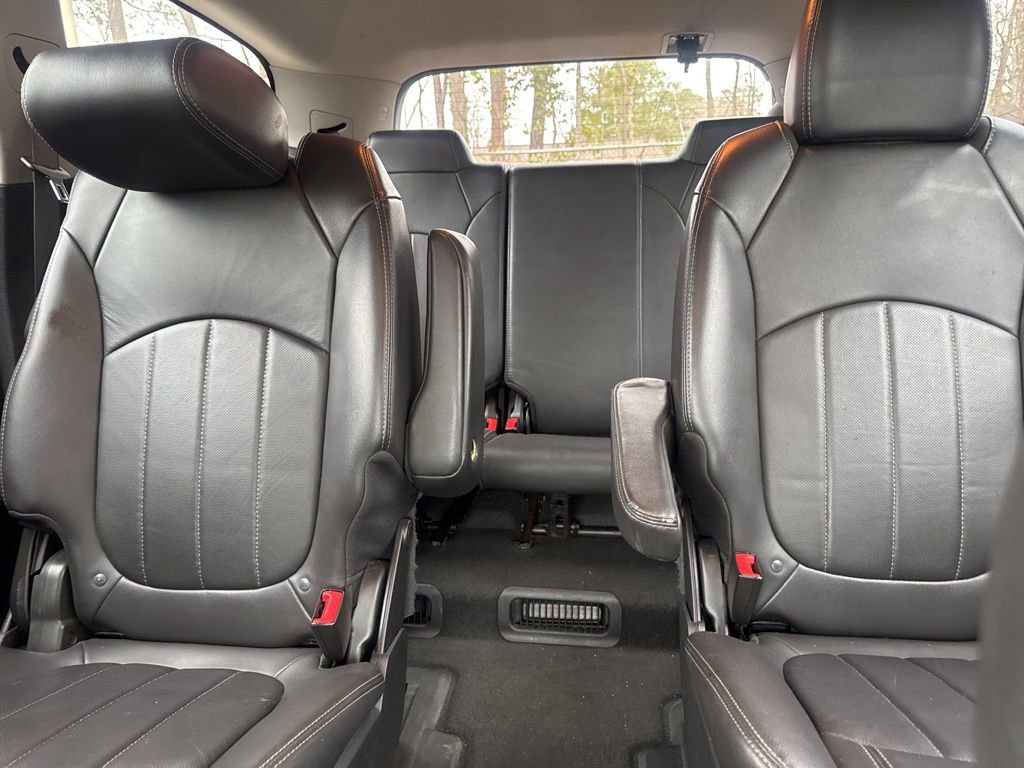 Used 2016 Buick Enclave Leather w/ Trailering Package image 12