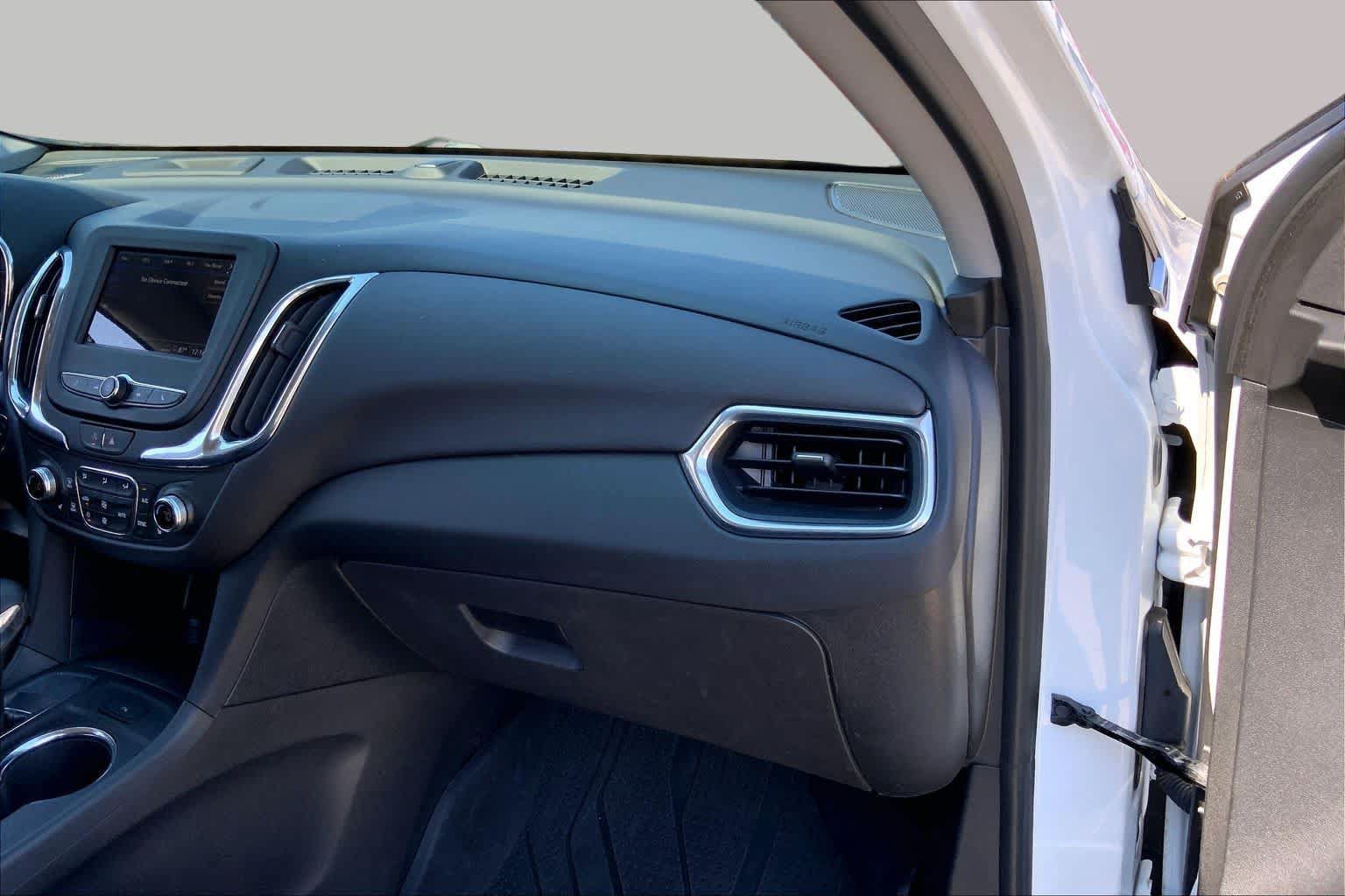 Used 2023 Chevrolet Equinox LT FWD image 18