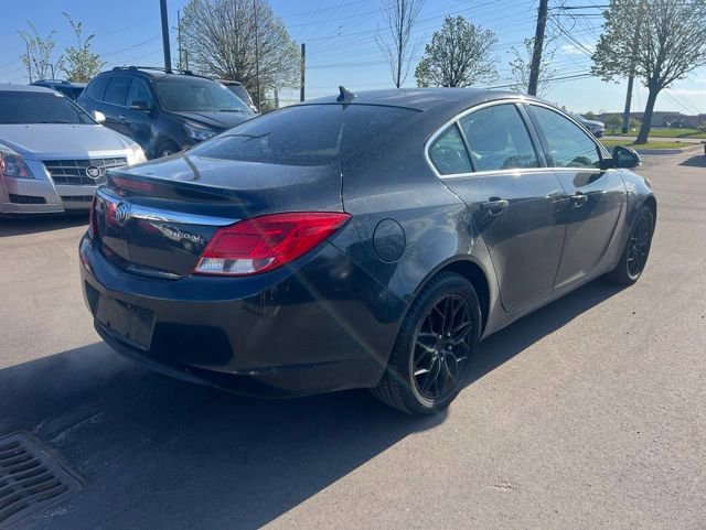 Used 2013 Buick Regal Leather FWD image 5