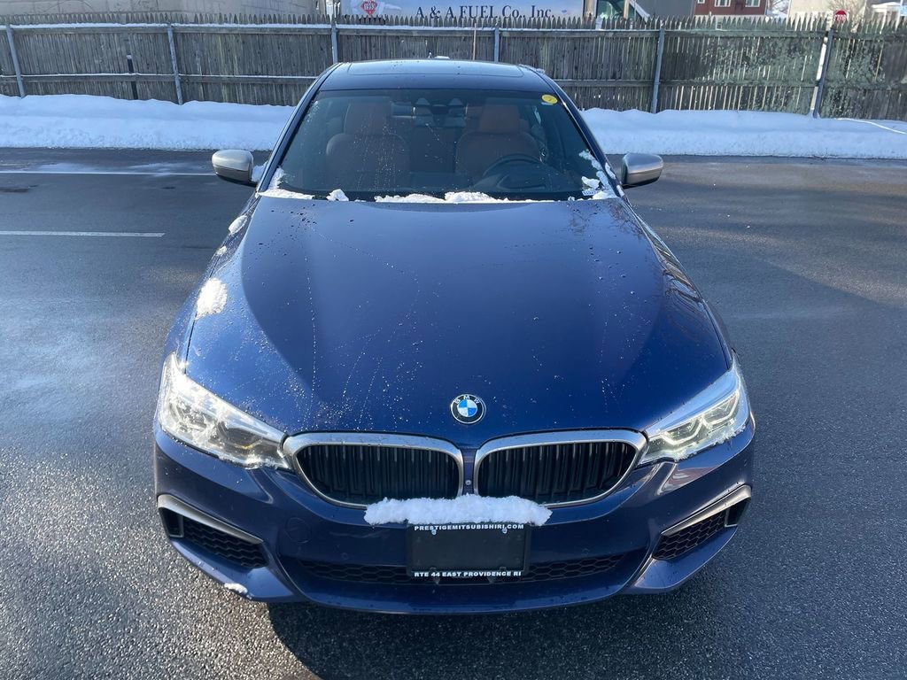 Used 2018 BMW M550i xDrive image 3