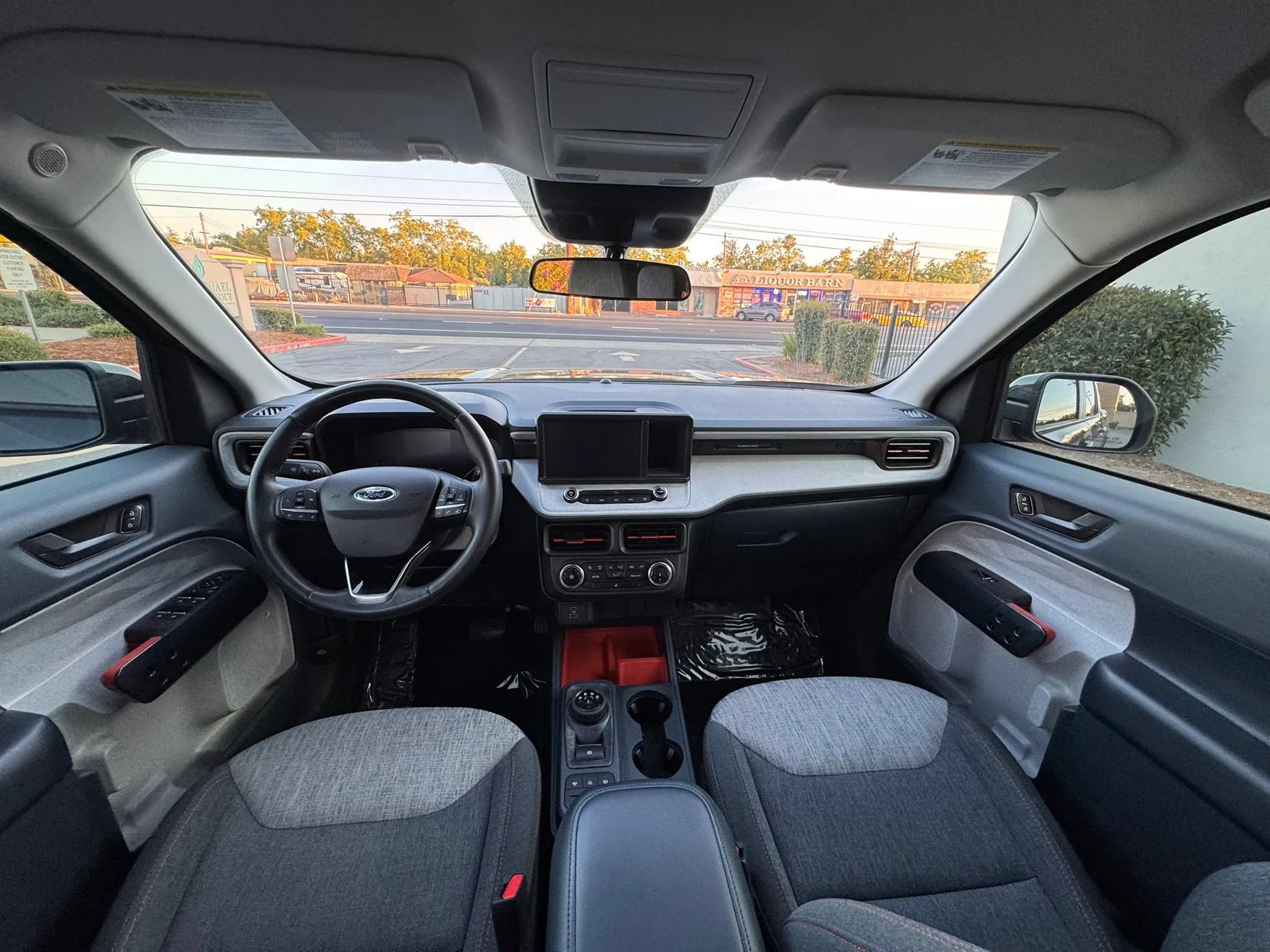 Used 2023 Ford Maverick XLT w/ XLT Luxury Package FWD image 17
