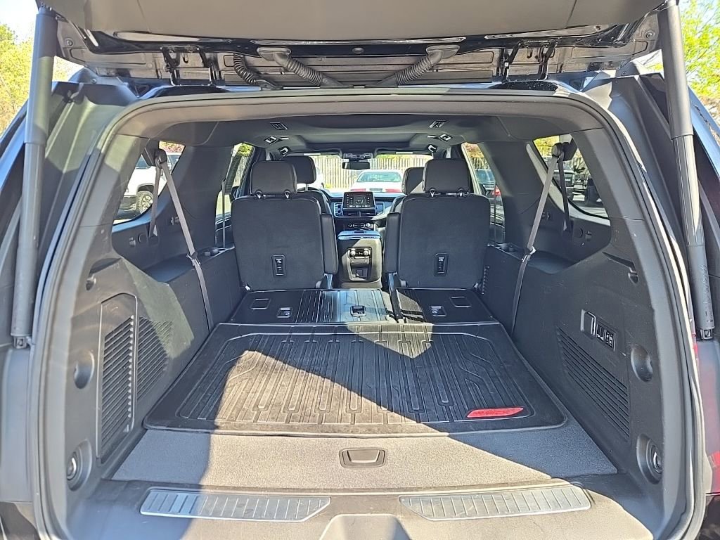 Used 2023 GMC Yukon XL AT4 w/ AT4 Premium Package image 56