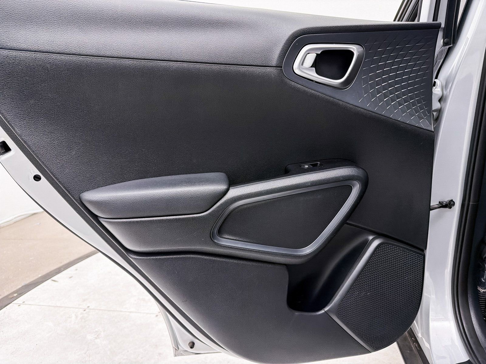 Used 2021 Kia Soul EX image 25