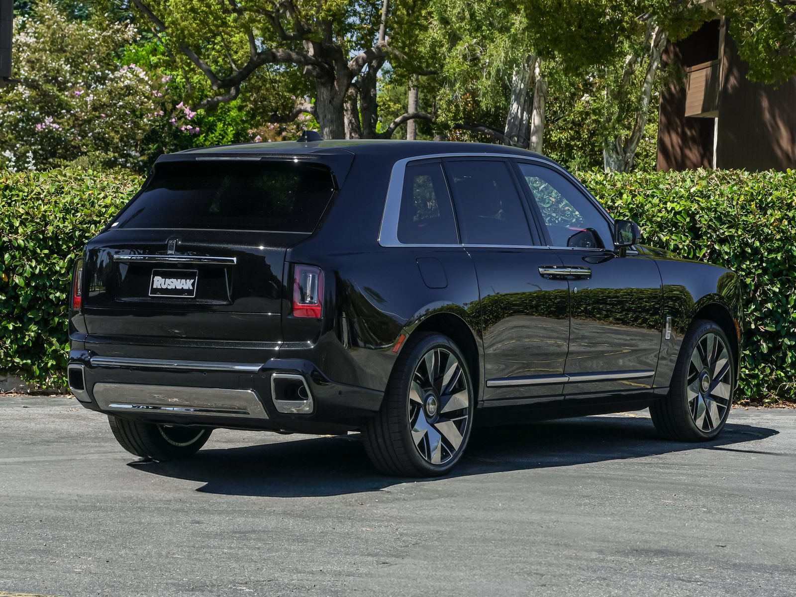 New 2026 Rolls-Royce Cullinan AWD/4WD image 7