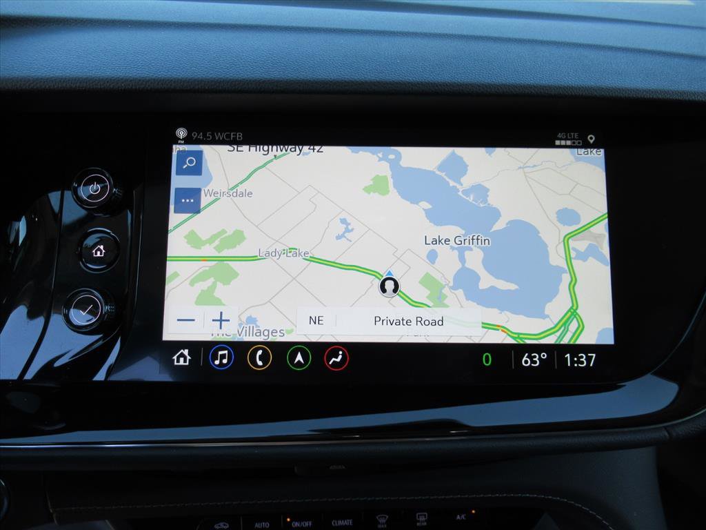 Used 2023 Buick Envision Avenir image 24