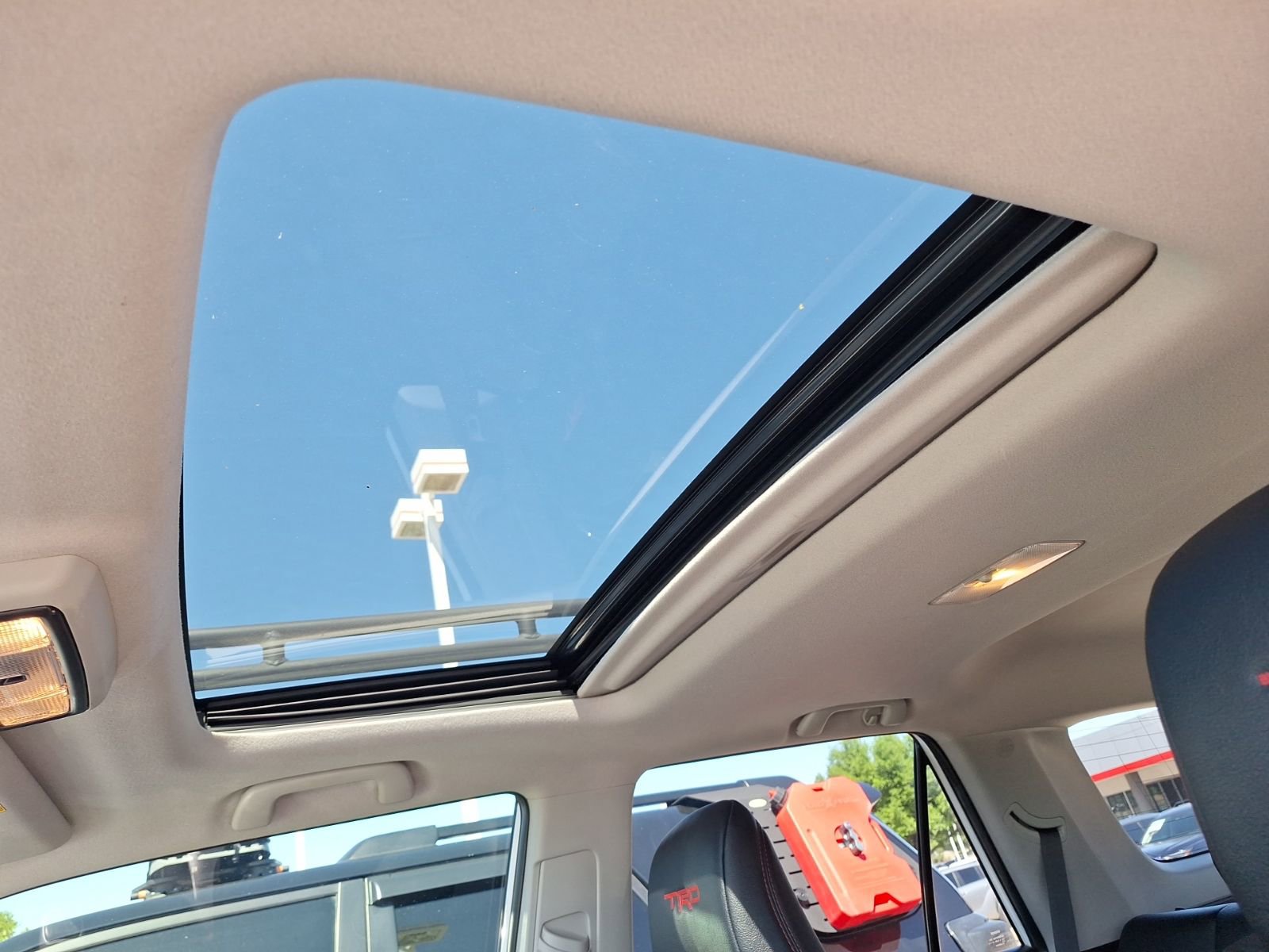 Used 2019 Toyota 4Runner TRD Off-Road Premium image 29