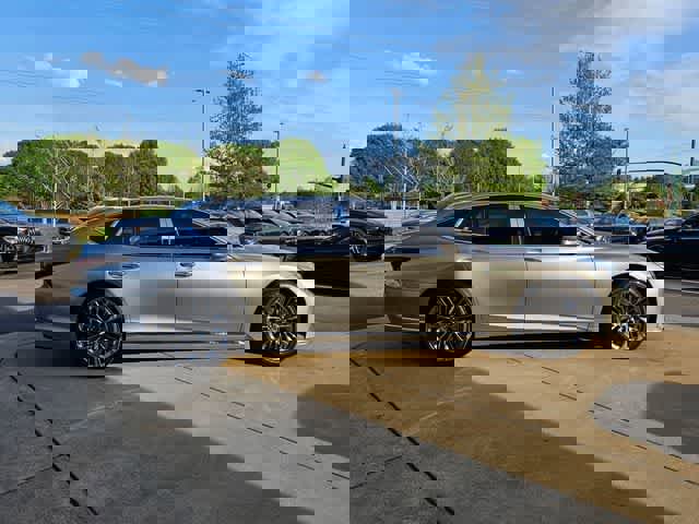 Used 2021 Lexus LS 500 w/ Accessory Package (Z2) image 10