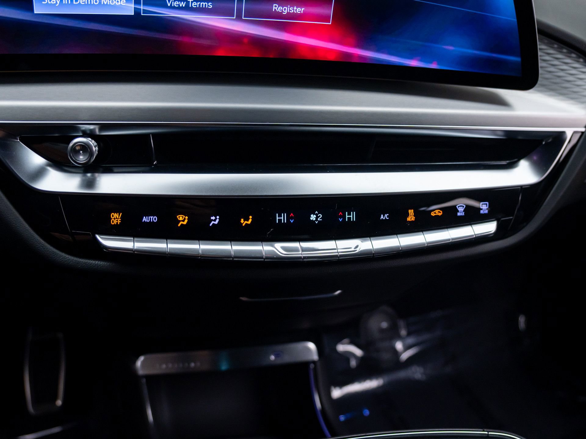 New 2026 Cadillac Lyriq V w/ LPO, Floor Liner Package AWD/4WD image 28