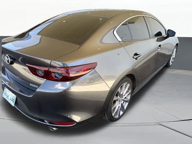 Used 2020 MAZDA MAZDA3 Sedan w/ Select Package FWD image 7