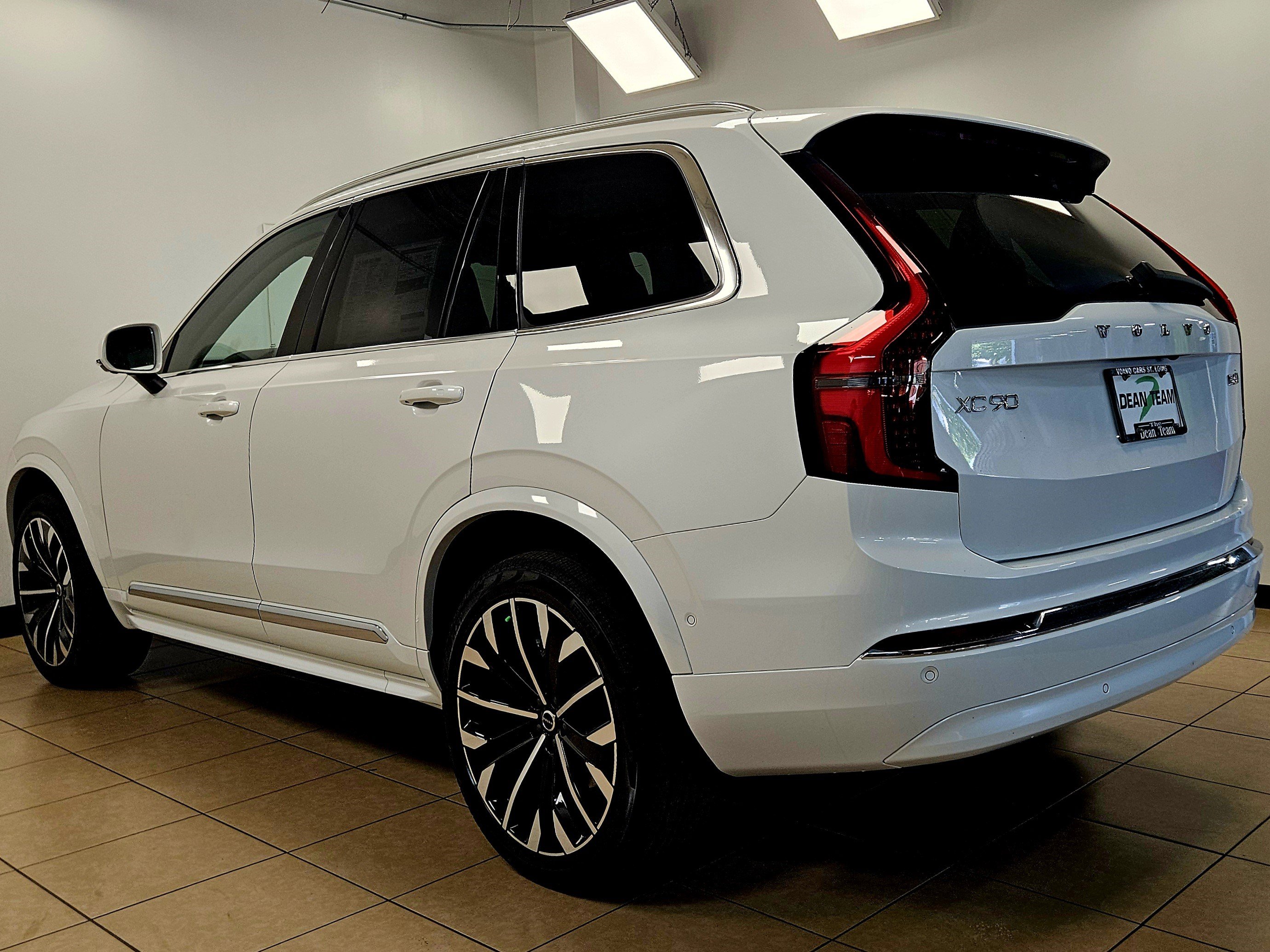 New 2026 Volvo XC90 B6 Ultra image 6