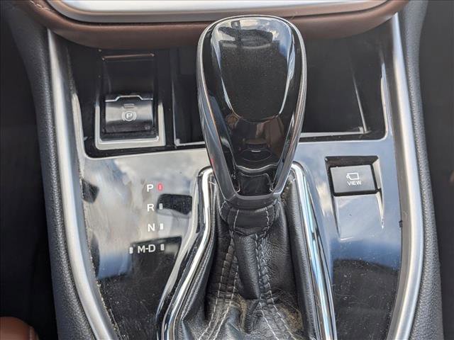 Used 2021 Subaru Outback Touring w/ Popular Package #2 image 11