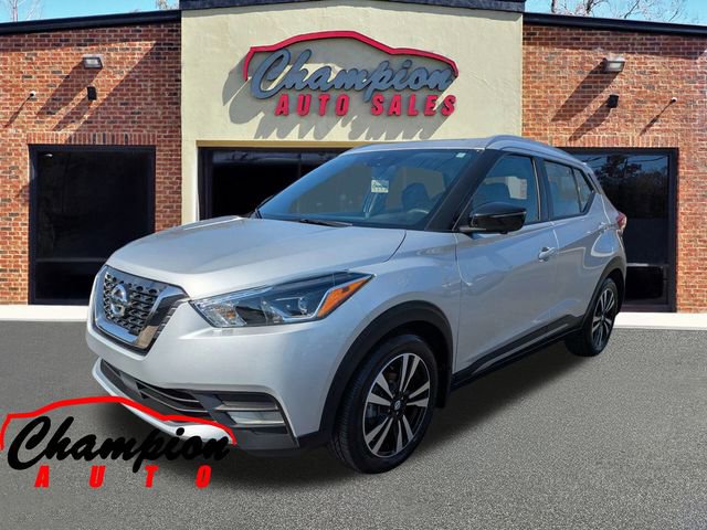Used 2020 Nissan Kicks SR image 5
