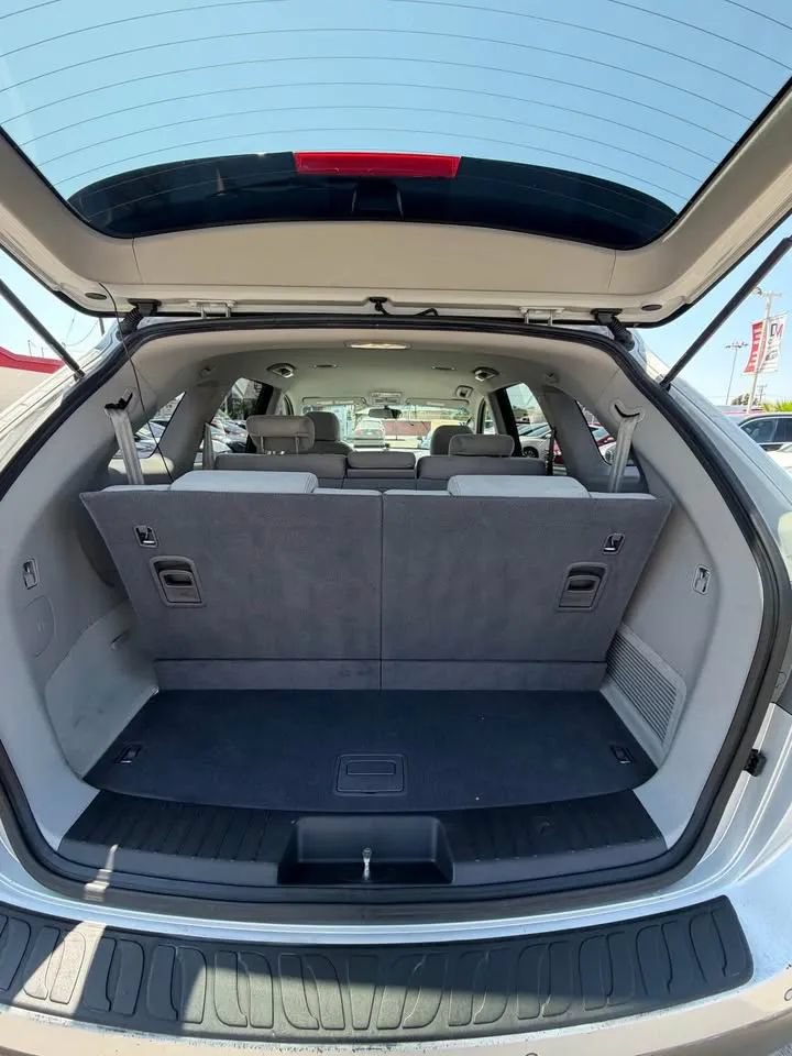 Used 2011 Hyundai Veracruz GLS FWD image 10