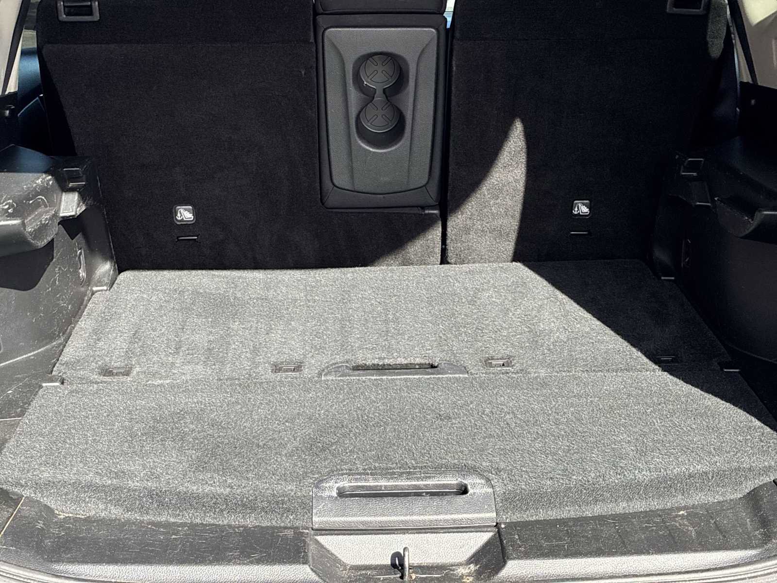 Used 2017 Nissan Rogue SV AWD/4WD image 19