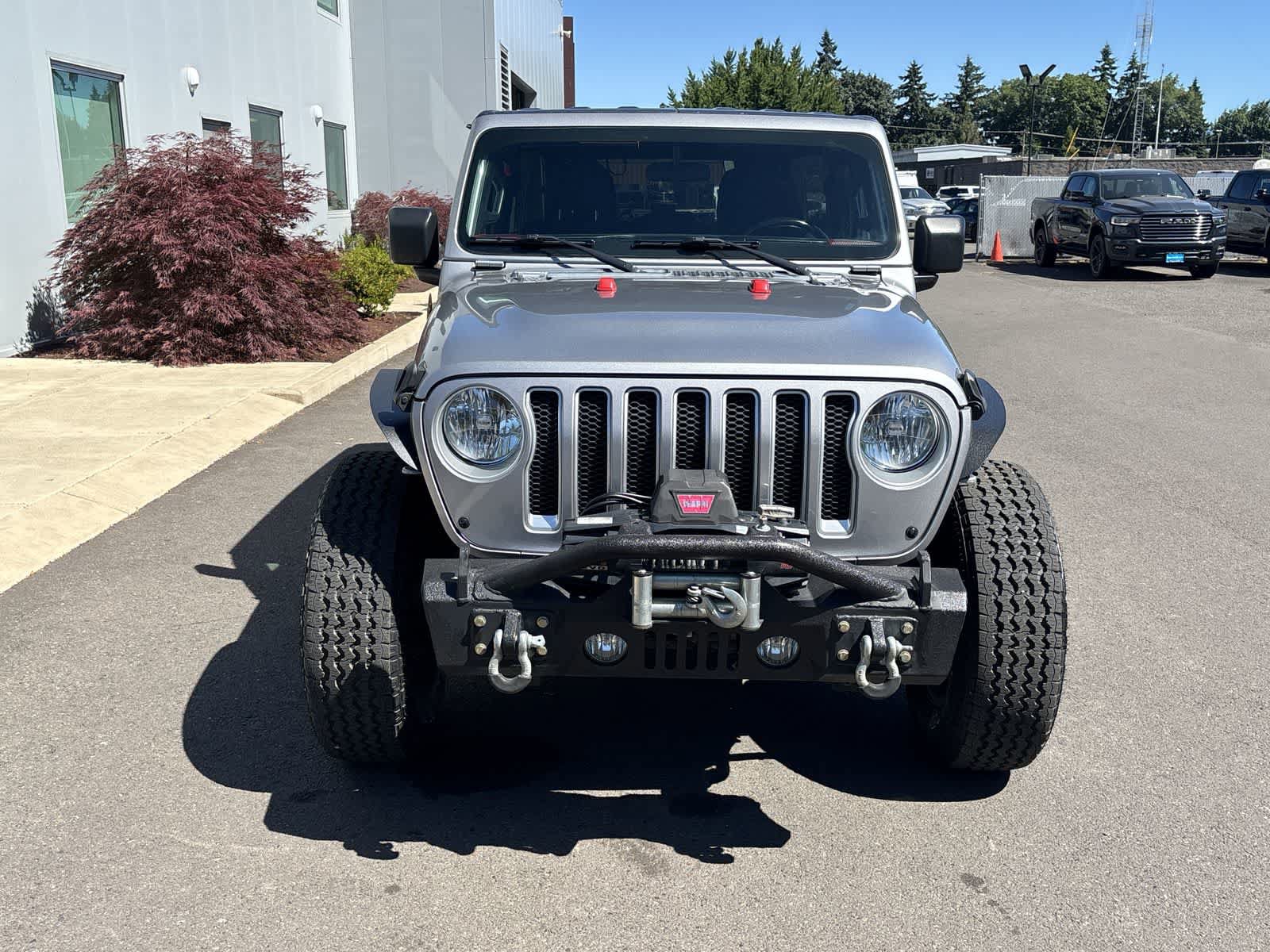 Certified 2020 Jeep Wrangler Unlimited Sahara AWD/4WD image 8