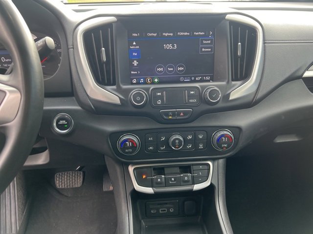 Used 2023 GMC Terrain SLT image 11