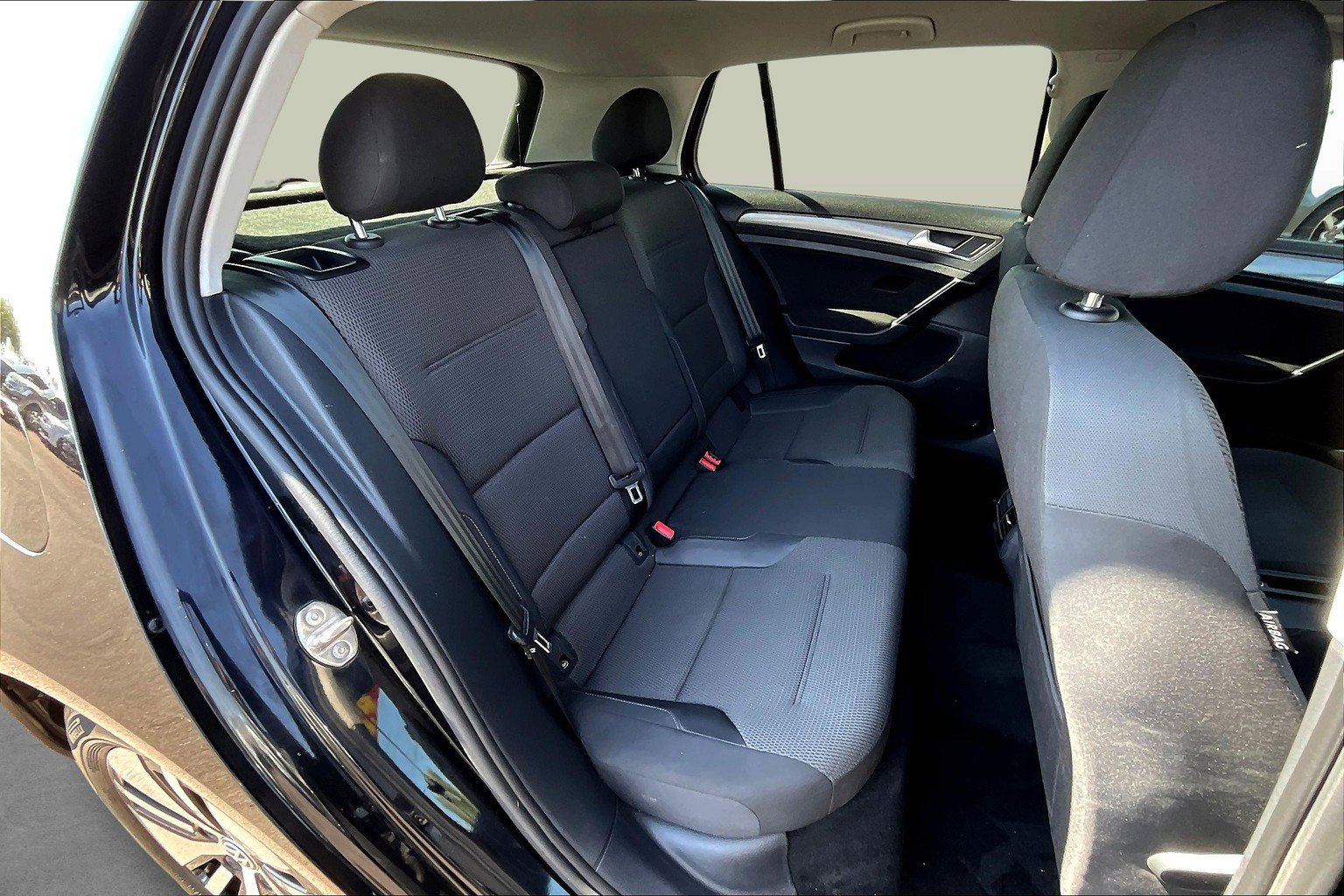 Used 2013 Volkswagen GTI 4-Door image 26