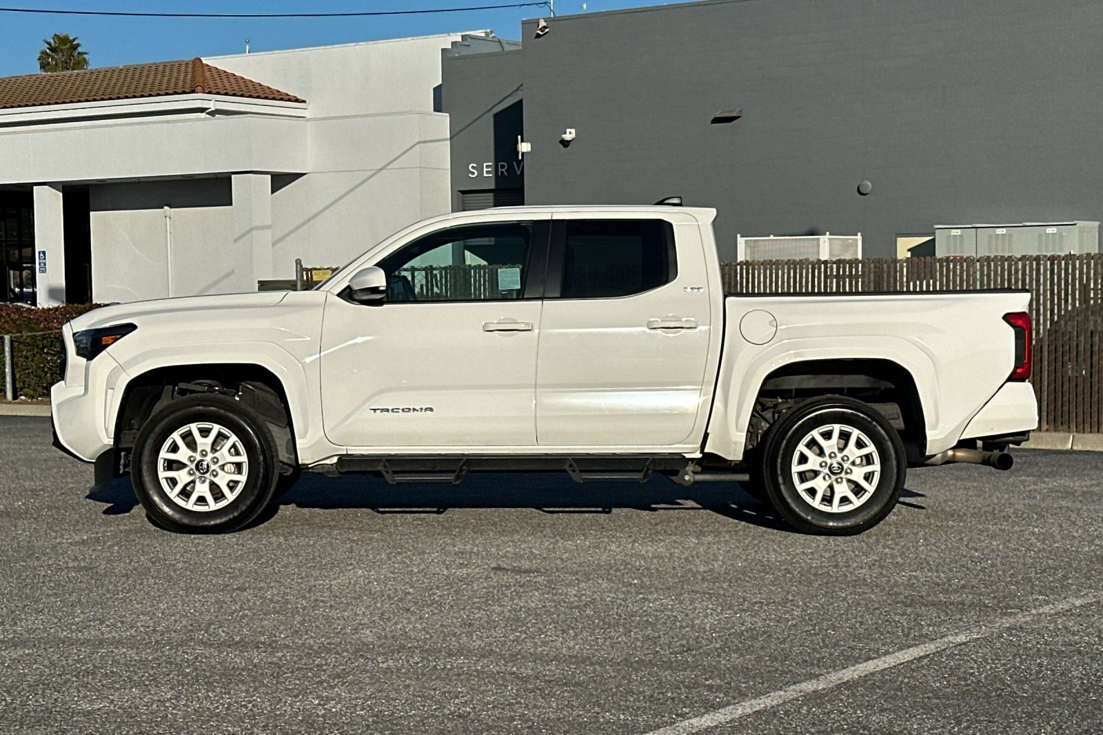 Used 2024 Toyota Tacoma SR5 image 7