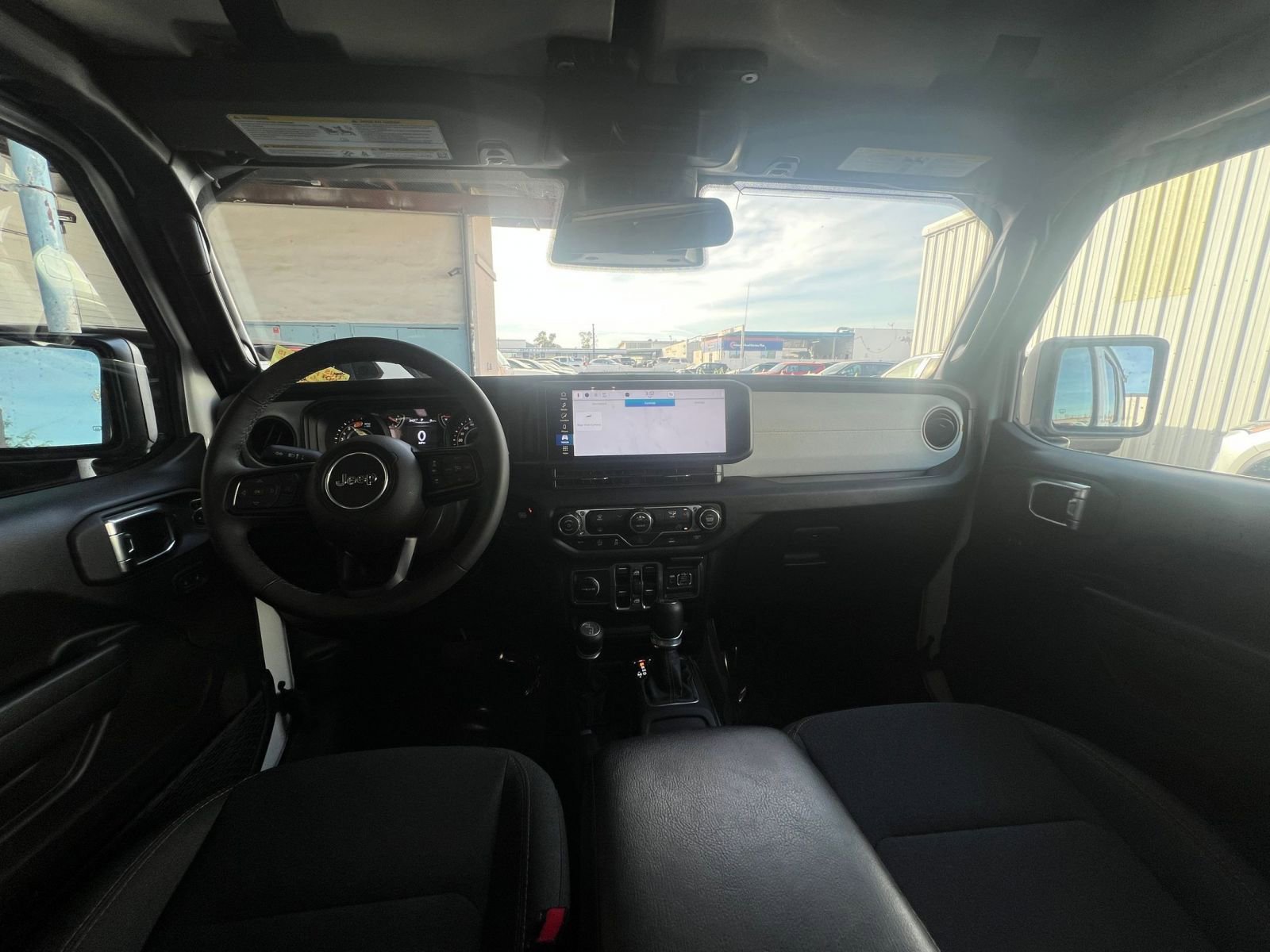 Used 2025 Jeep Wrangler Sport S image 33