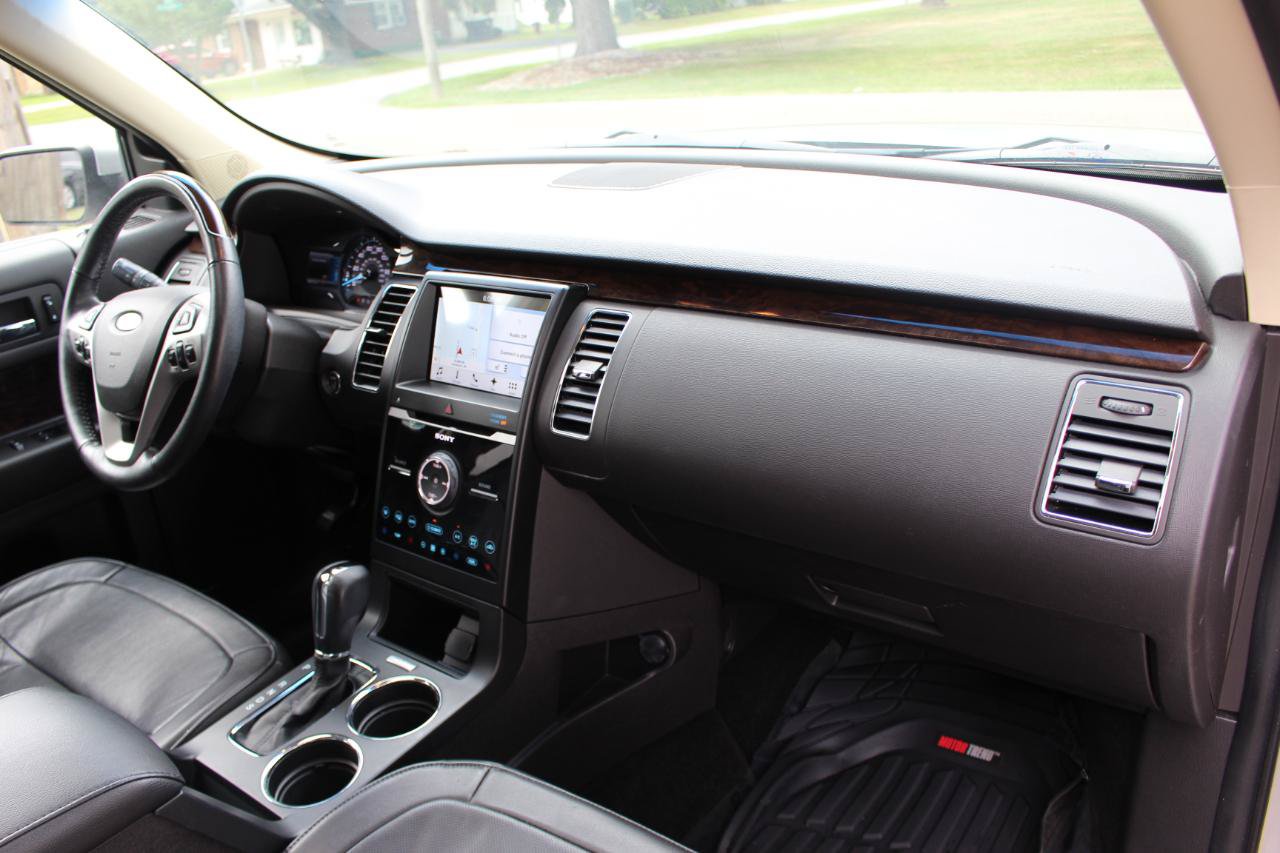 Used 2016 Ford Flex Limited AWD/4WD image 44