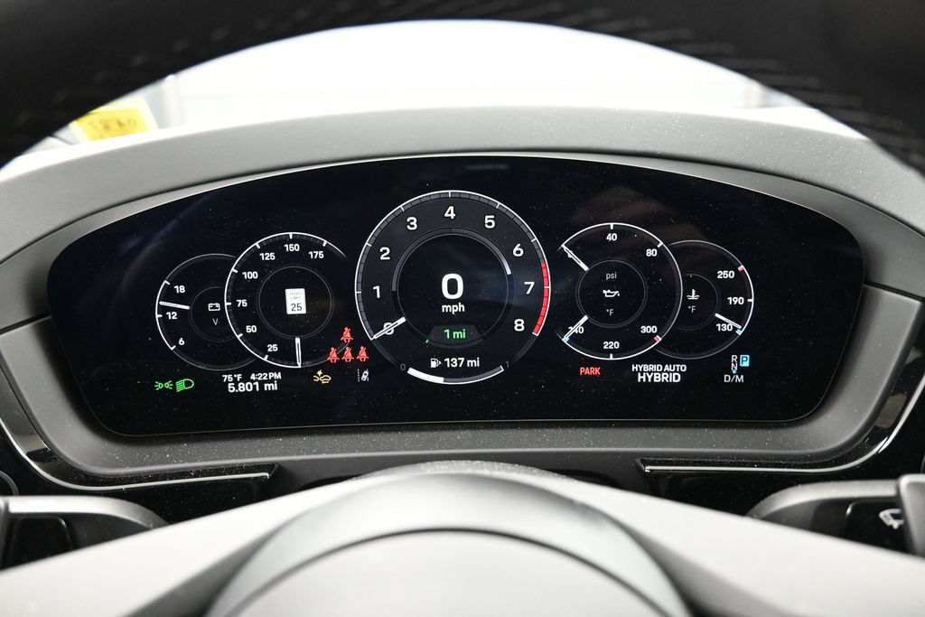 Certified 2026 Porsche Cayenne E-Hybrid Coupe AWD/4WD image 18