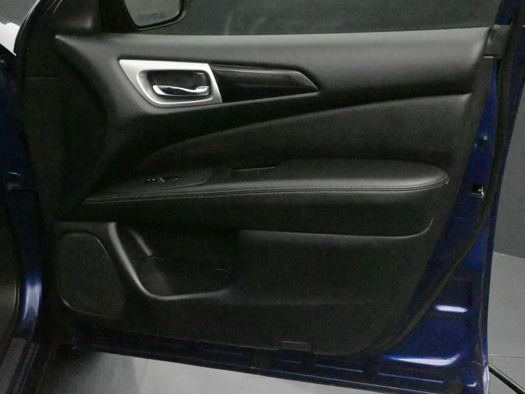 Certified 2020 Nissan Pathfinder S AWD/4WD image 19