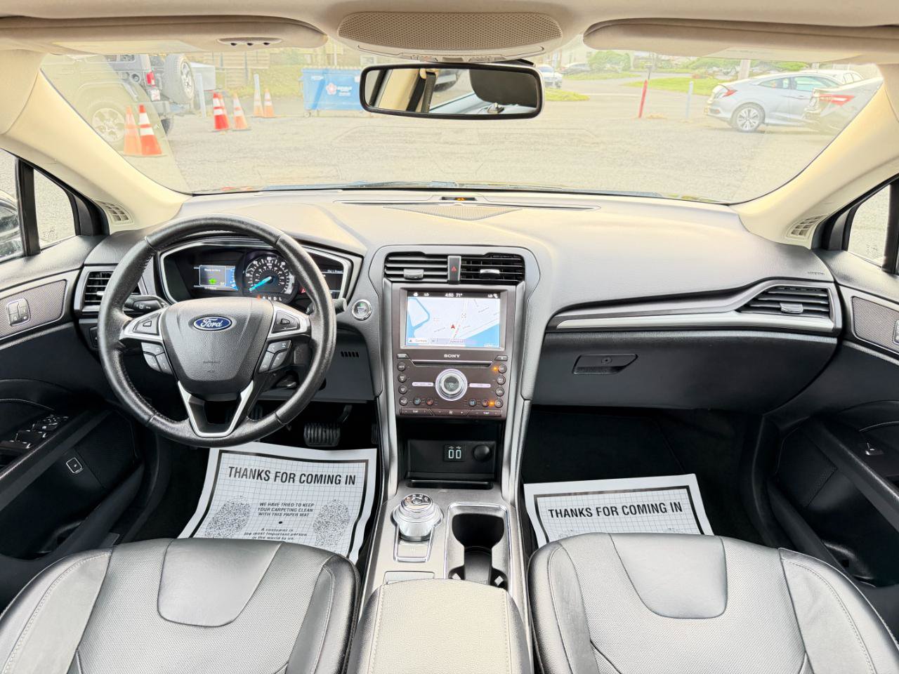 Used 2019 Ford Fusion Energi Titanium FWD image 27