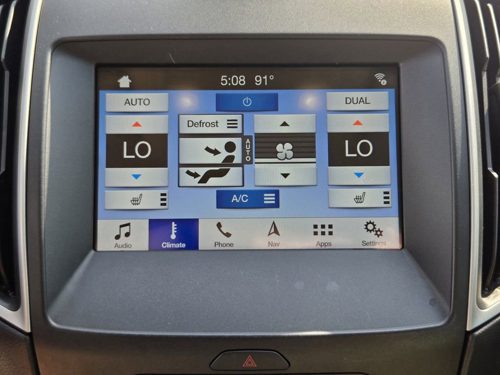 Used 2017 Ford Edge SEL w/ Equipment Group 201A FWD image 17