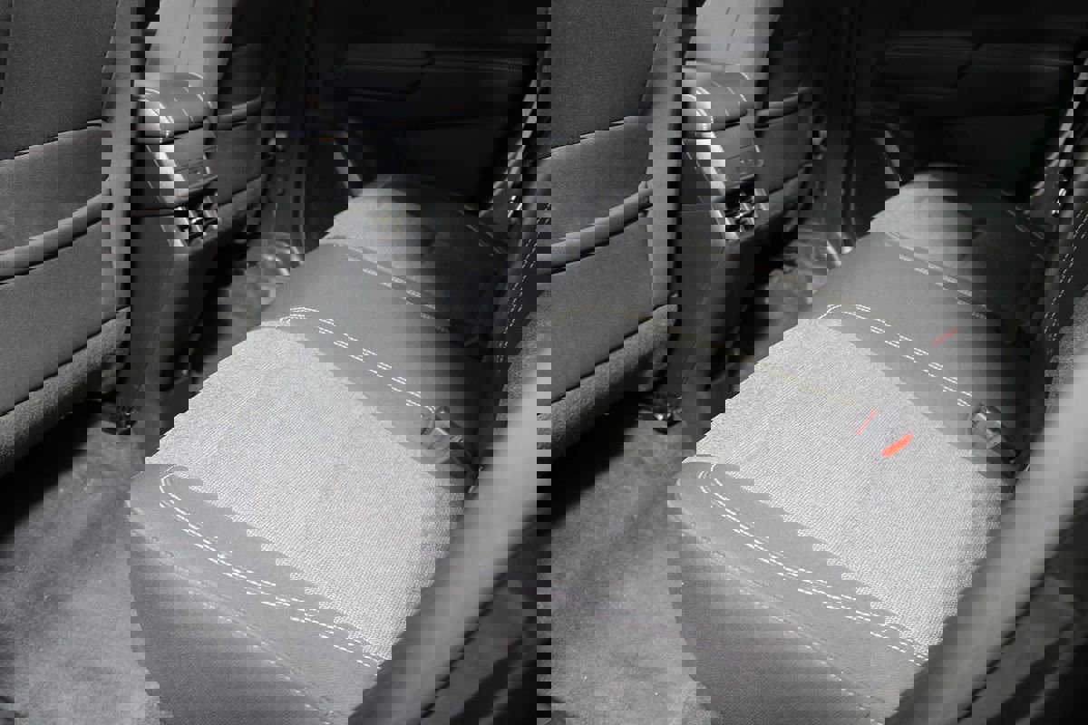 Used 2025 GMC Terrain Elevation image 23