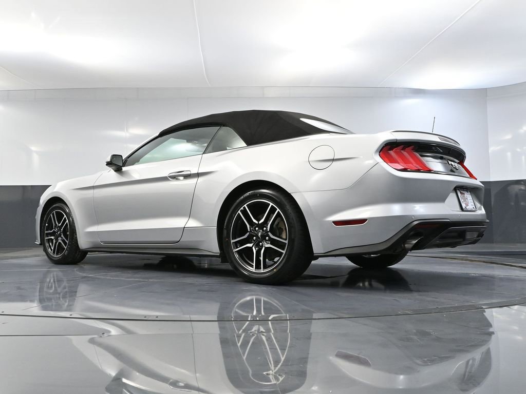 Used 2018 Ford Mustang Premium w/ Equipment Group 201A image 49