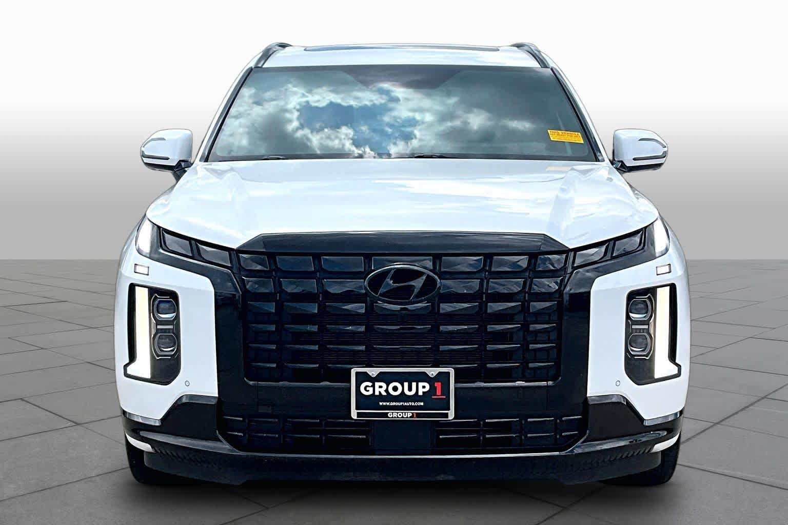 Used 2025 Hyundai Palisade Calligraphy AWD/4WD image 4