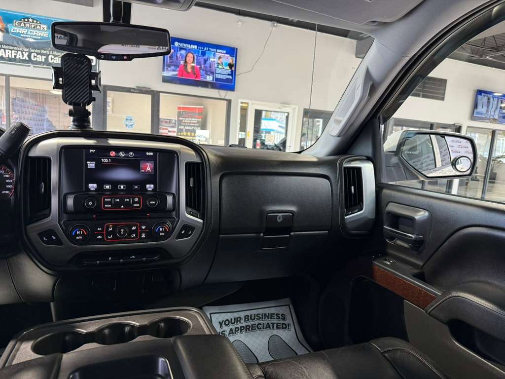Used 2014 GMC Sierra 1500 SLE image 27