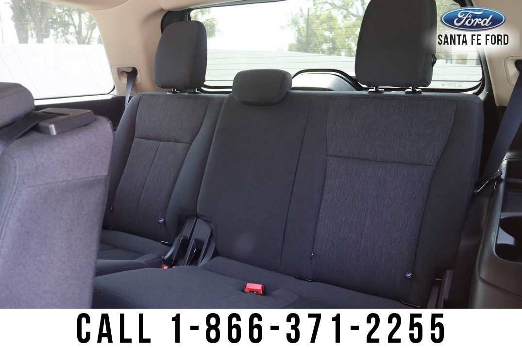 Used 2024 Ford Expedition XLT AWD/4WD image 18