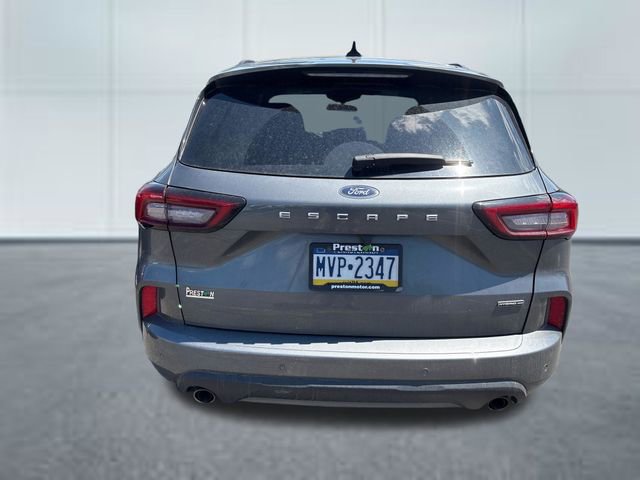 Used 2023 Ford Escape ST-Line Select w/ Tech Pack #2 AWD/4WD image 3