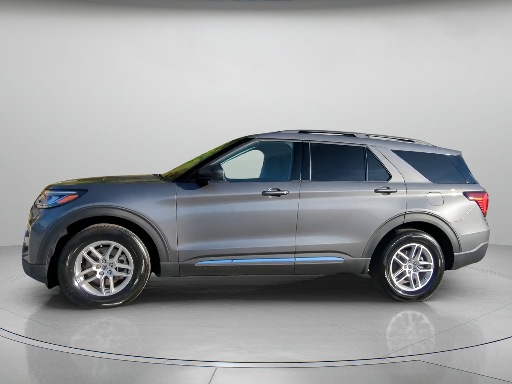 New 2025 Ford Explorer Active w/ Active Comfort Package image 15
