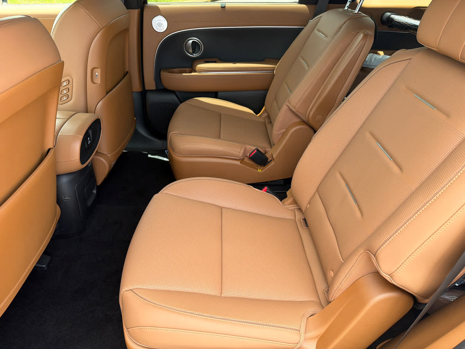 New 2026 Hyundai Palisade Calligraphy FWD image 15