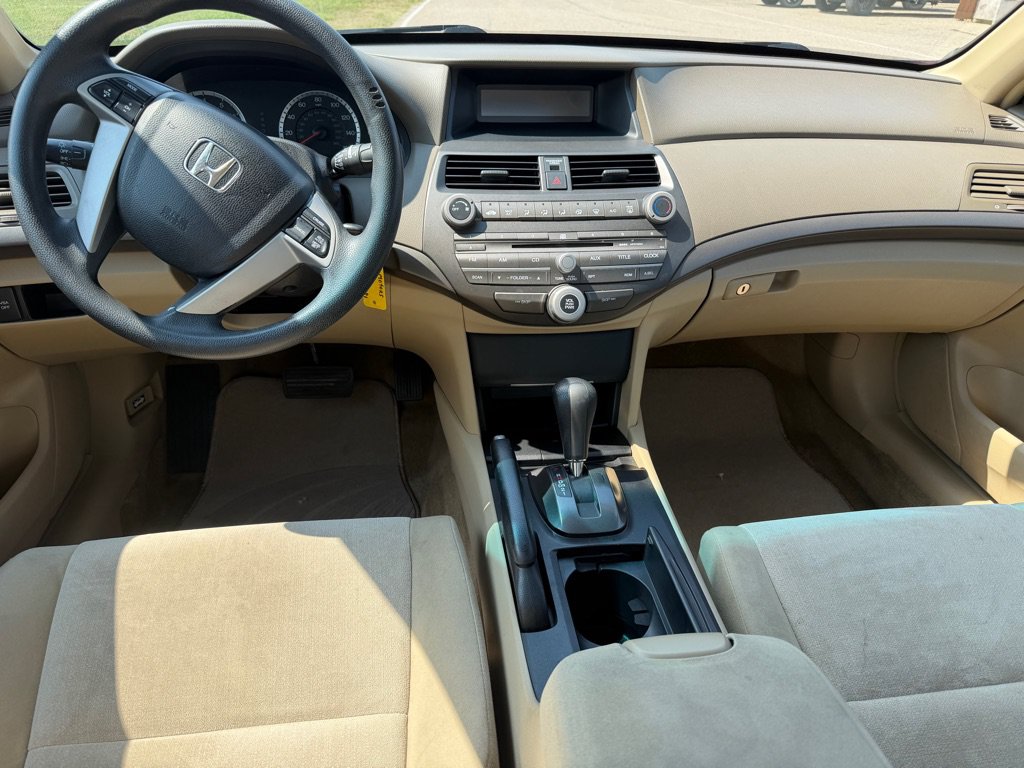Used 2009 Honda Accord LX-P image 10
