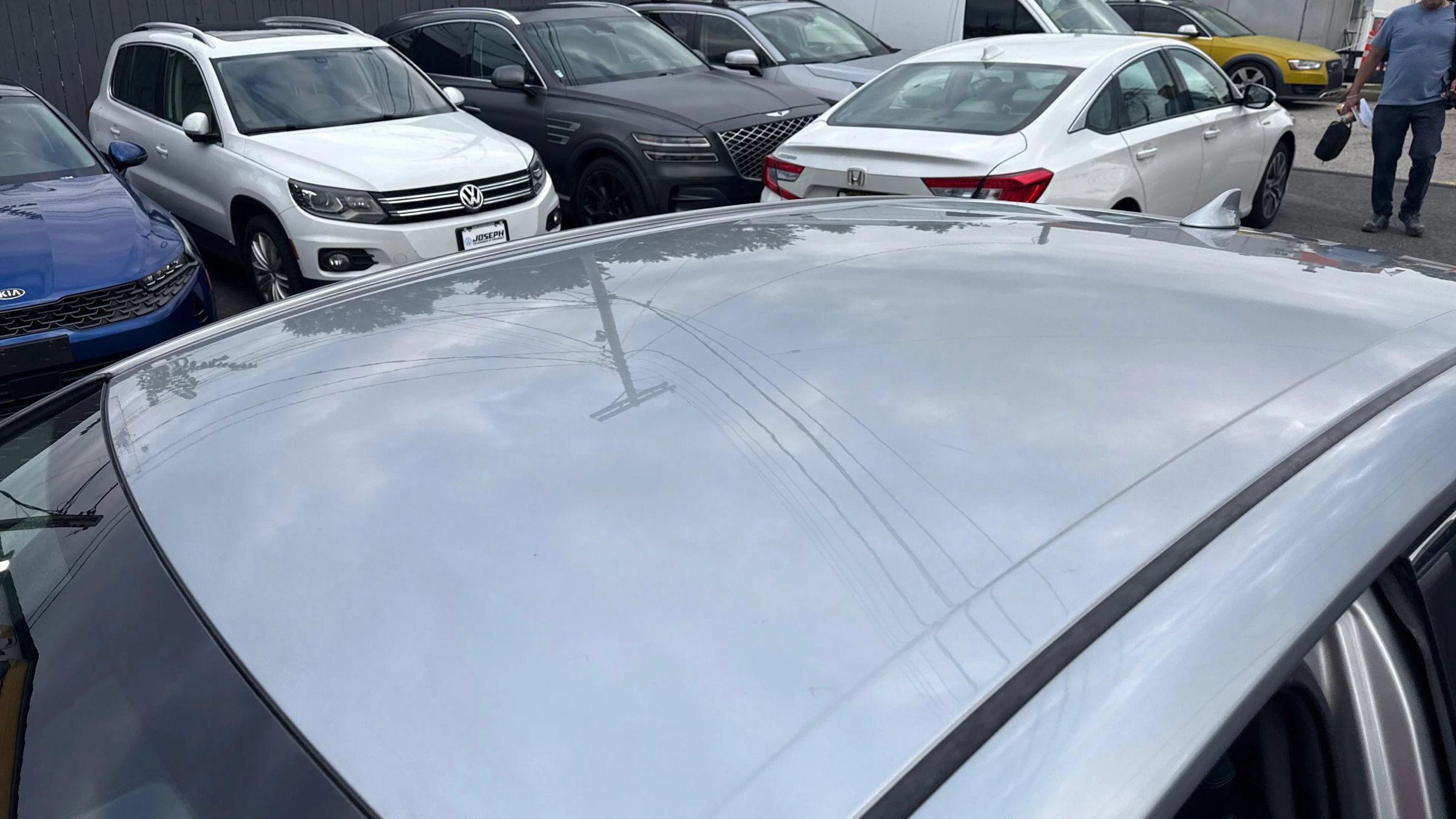 Used 2020 Toyota Camry SE FWD image 11
