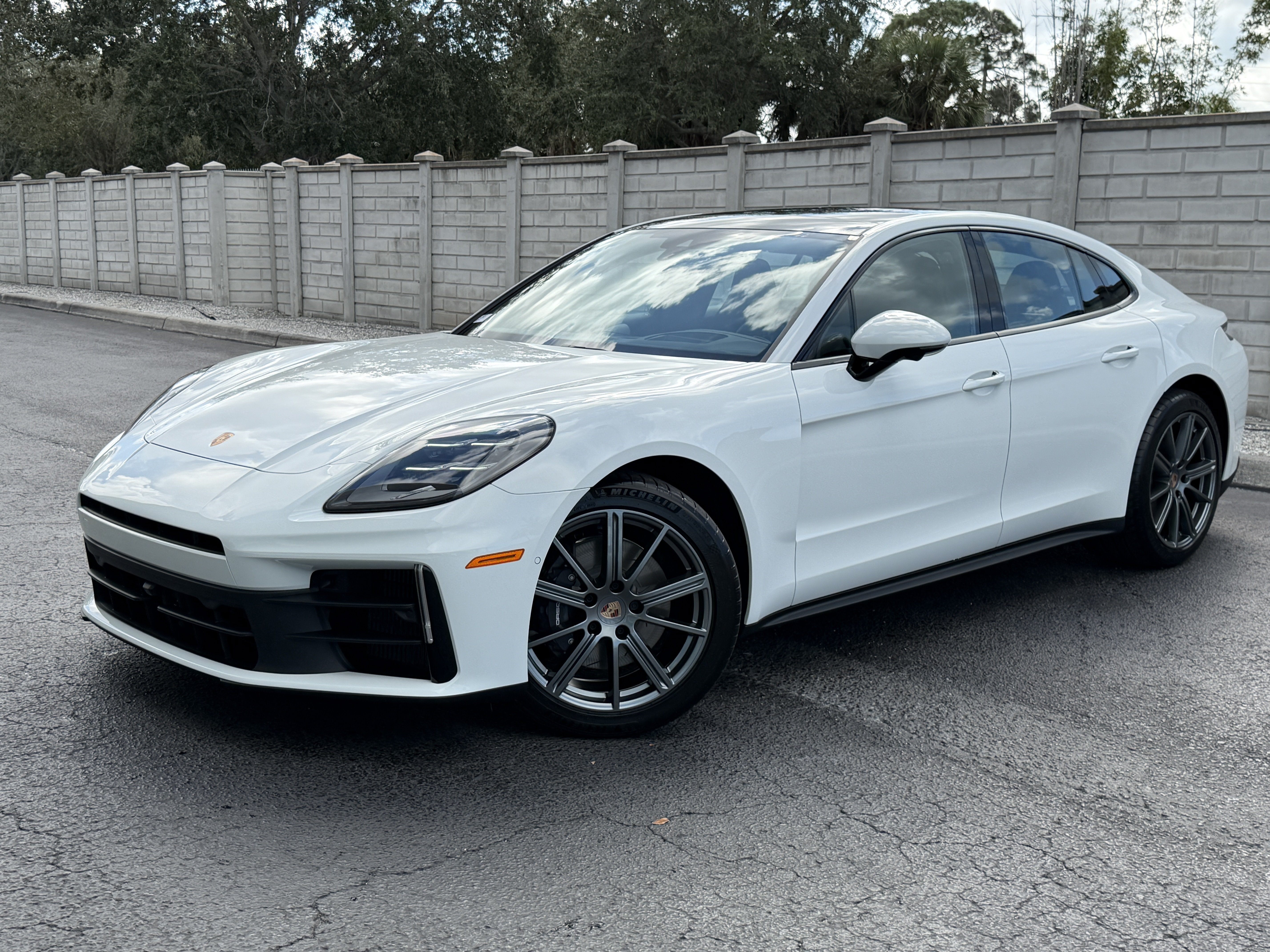 New 2026 Porsche Panamera 4 AWD/4WD video 1