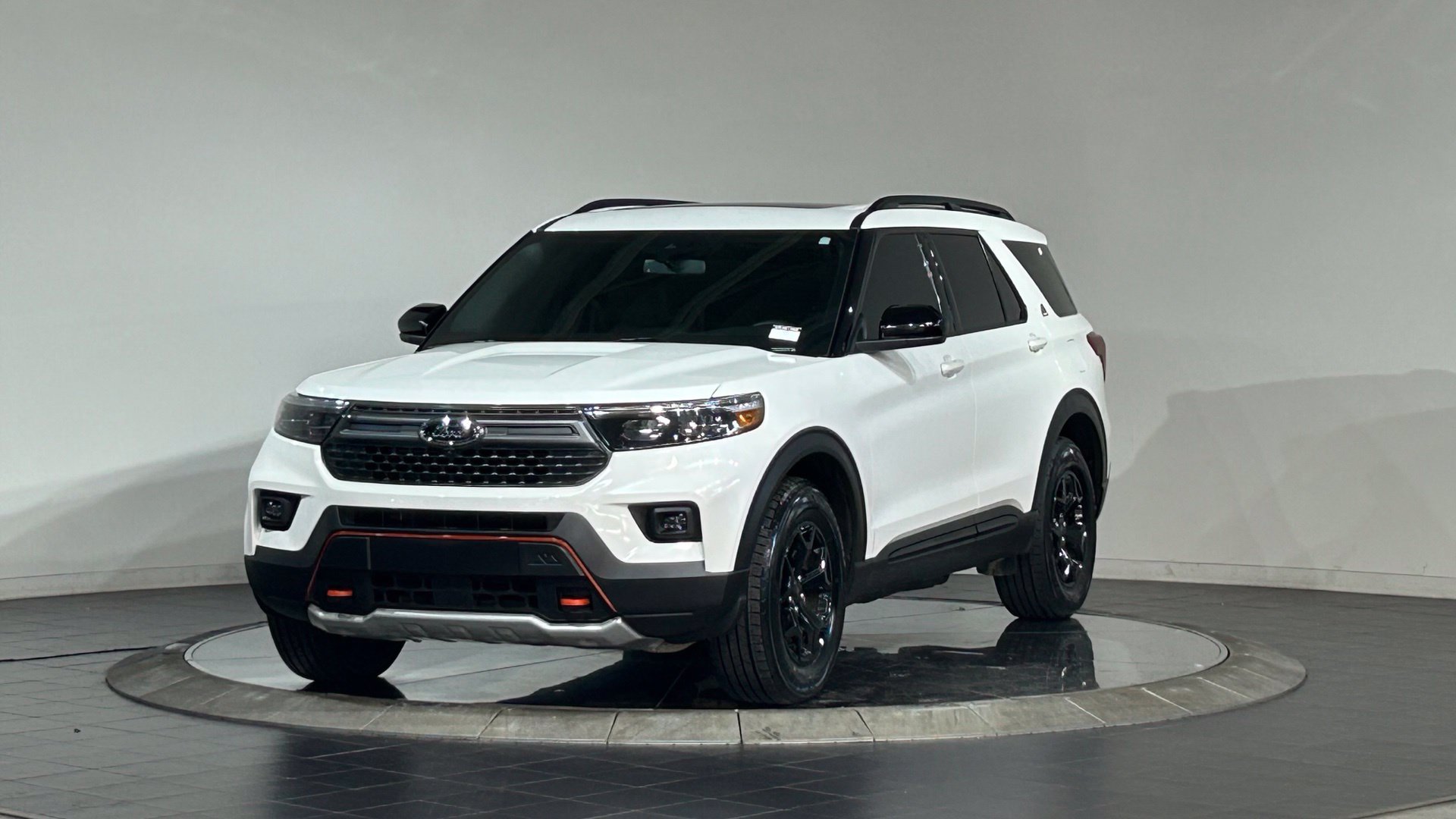 Used 2024 Ford Explorer Timberline w/ Timberline Technology Package AWD/4WD image 5